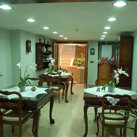Hotel Sphendone Istanbul