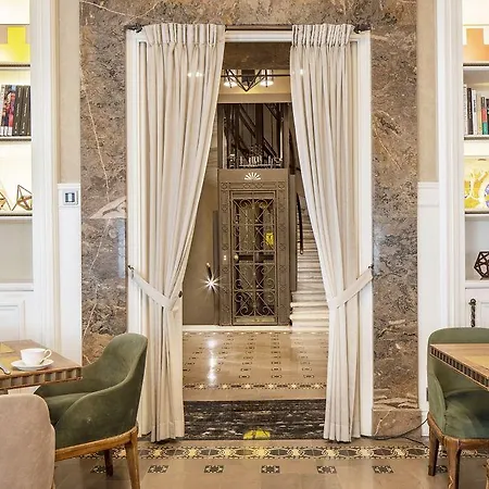 The Bank Istanbul, A Member Of Design 5* Istanbulská provincie