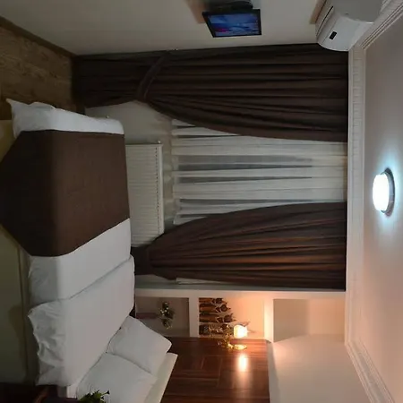 New Fatih Hotel