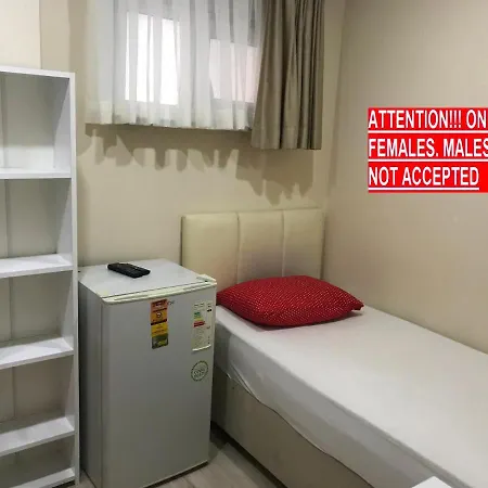 Homestay !females Only! Bakirkoy Elit Kiz Yurdu Istanbul