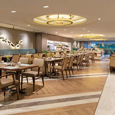 Hotel Titanic Port Bakirkoy Estambul