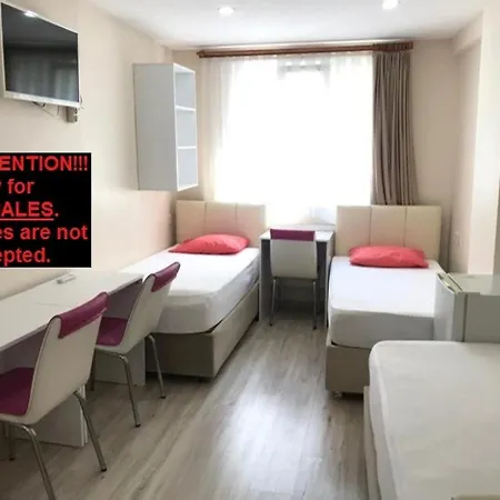 Homestay !females Only! Bakirkoy Elit Kiz Yurdu