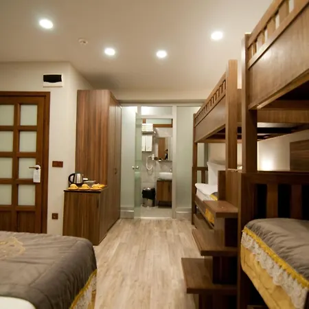 Ferman Hotel-special Category Отель