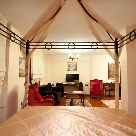 Sphendone Hotel 4*
