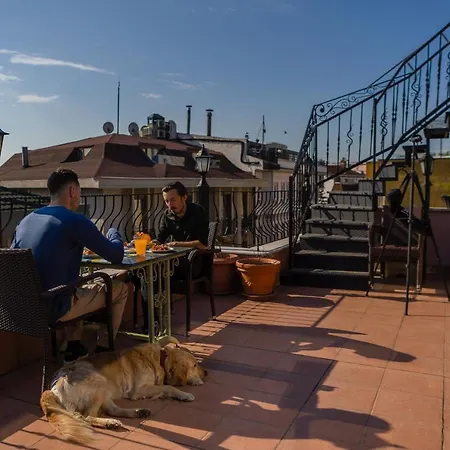 Agora Hotel