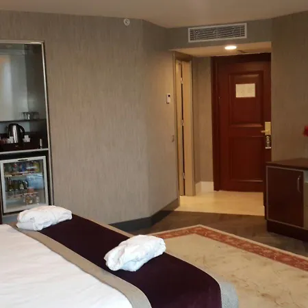 Taksim Gonen 4*