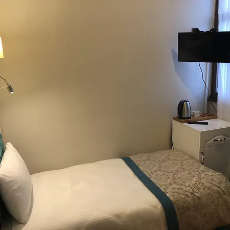 The Void Hotel 3*