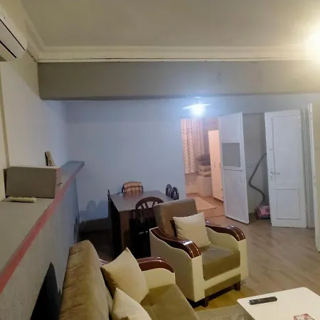2 Bedrooms Area Located 1floor * Provincia di Istanbul