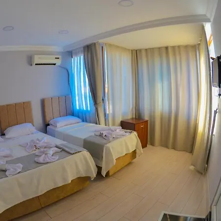Yasmin Hotel 2*
