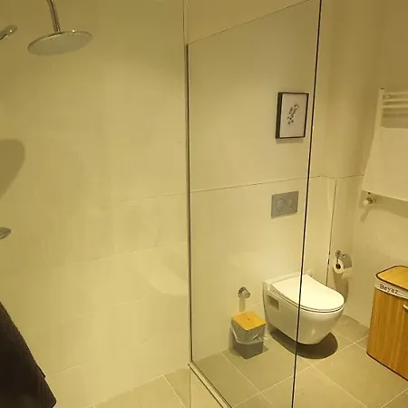 Brand New Luxuries 3-bedrooms In The Center Apartment Istanbul