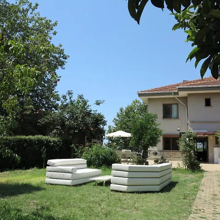 Unique & Quite, Bosphorus Villa, Great Sea View Patio,barbecue