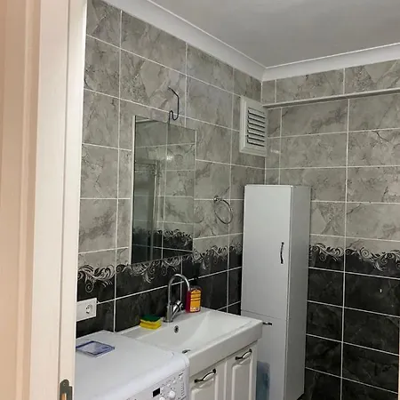 Pelitkent Sitesi アパート