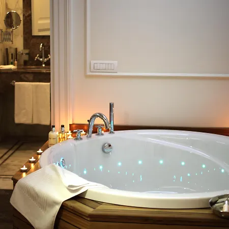Corinne Art & Boutique Hotel