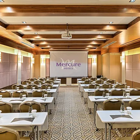 Mercure Bomonti Отель 5*