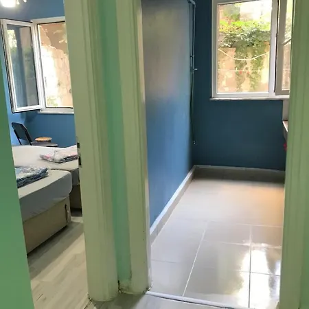 Apartment A Private In Shared For Daily Rent *