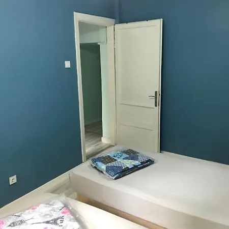 A Private In Shared For Daily Rent Apartment