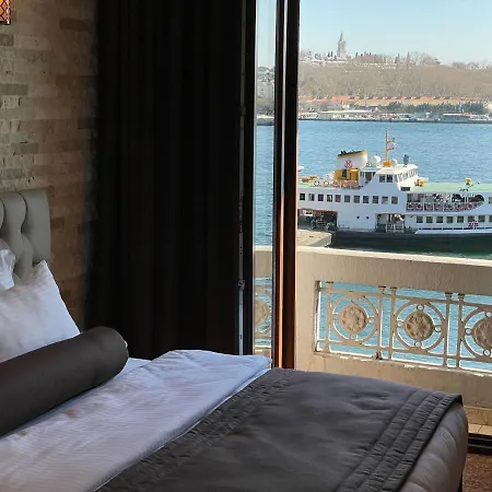 Hotel Weingart Port Seaside *
