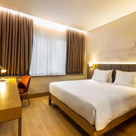 Radisson Harbiye 4* Стамбул