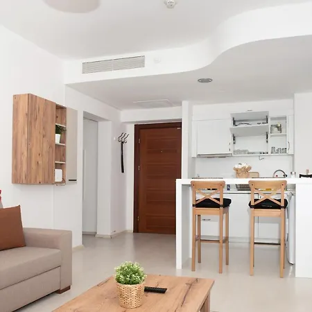 Fresh And Cosy Place In Atasehir *
