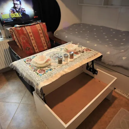 Private In Heart Of Taksim Square 2 * Стамбул