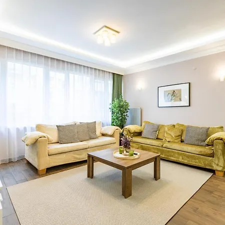 Sleek And Central Flat In Nisantasi Apartment Istanbul
