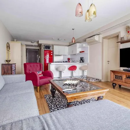 شقة Luxury Flat In Atasehir اسطنبول