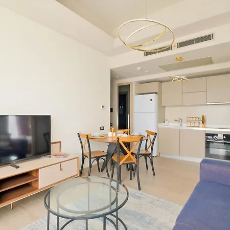 Ng Apartment *