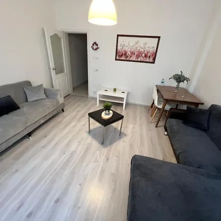 Apartment Nobis Cihangir *