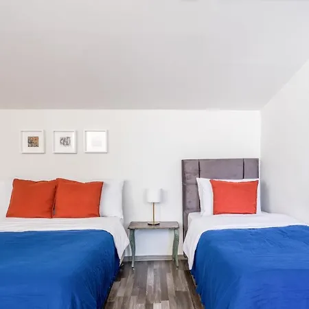 Gorgeous Flat With Balcony In Besiktas Daire