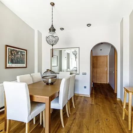 Bosphorus View Flat With Terrace In Arnavutkoy Daire *