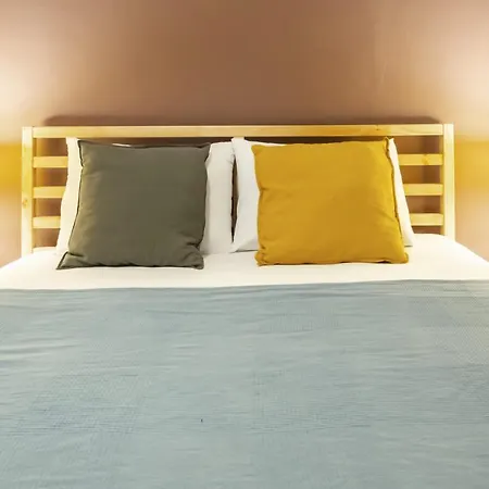 Lovely Flat 6 Min To Taksim Square In Cihangir *