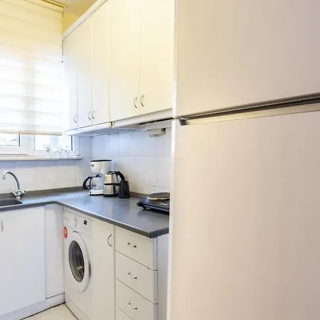 Lovely Flat 6 Min To Taksim Square In Cihangir Istanbul