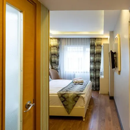 Sirkeci Ersu & Стамбул