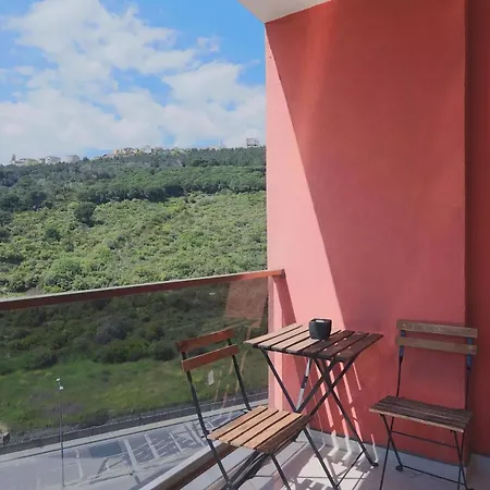Apartment Sea And View In Maltepe Istanbul
