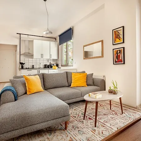 Whisper By Oval 5* Istanbul