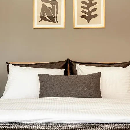 Whisper By Oval 5* Istanbul