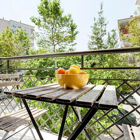 Whisper By Oval Istanbul