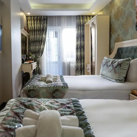 Отель Sirkeci Ersu & 3*