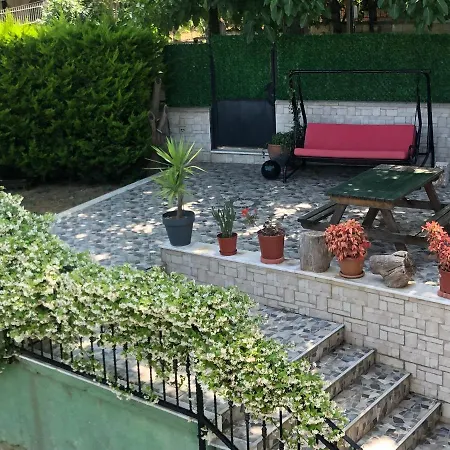 Garden House Apartment Istanbul