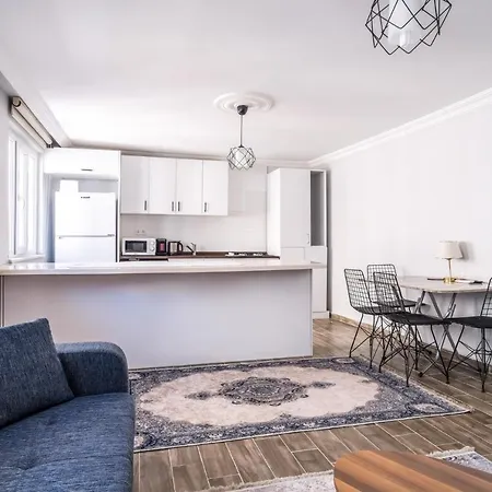 Flat W Balcony 10 Min To Uskudar Coast