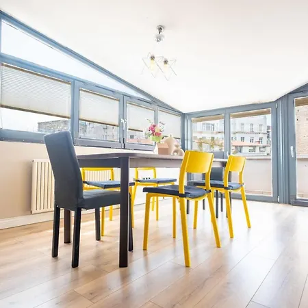 Exceptional Flat With Galata Tower View In Beyoglu