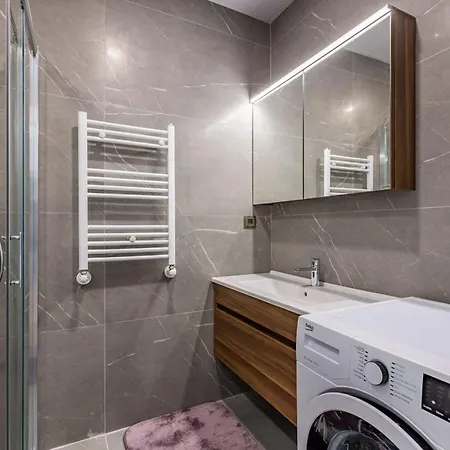 Modern With Fantastic City View In Kadikoy Provincia di Istanbul
