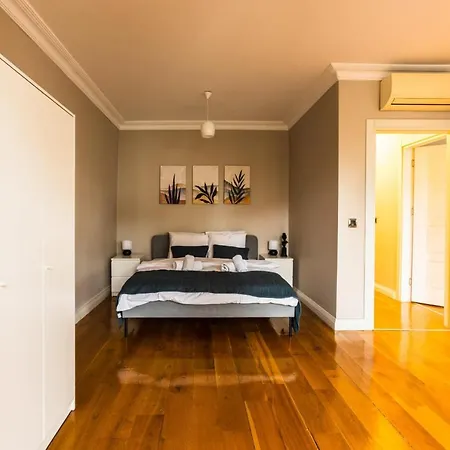 Exceptional Flat With Galata Tower View In Beyoglu * Istanbul