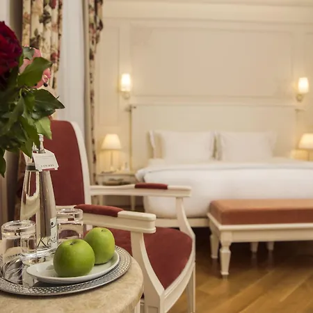 Corinne Art & Boutique Hotel