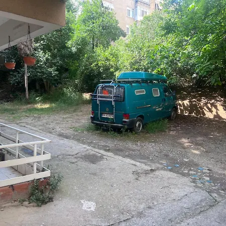 Sweet Flat In Bagdat St *