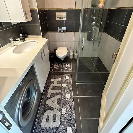 Apartment Luxurious Garden Flat By Summitvista Istanbul