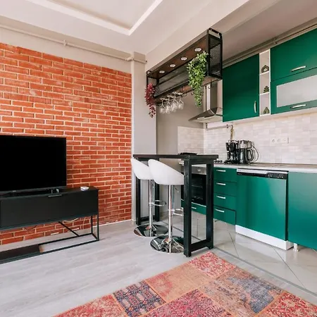 Charming Flat 3 Min To Bull Statue 5 Min To Moda Daire *