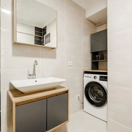 Charming Flat 3 Min To Bull Statue 5 Min To Moda İstanbul