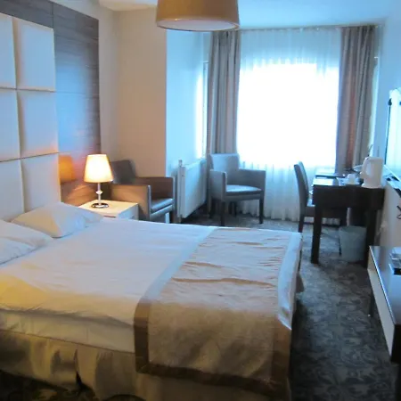 Derpa 3* Istanbul