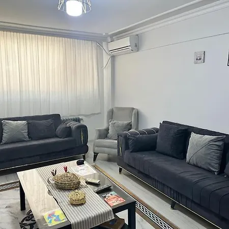 Apartment Aksaray'da 2+1 Genis